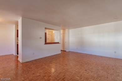 135 S Maple Ave, Ridgewood, NJ 07450 - photo 5