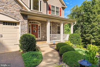 10747 Bridlerein Ct, Spotsylvania, VA 22553 - photo 2