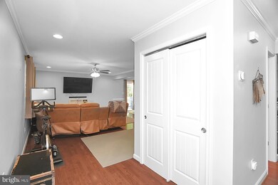 223 Brooks Dr, Colonial Beach, VA 22443 - photo 4