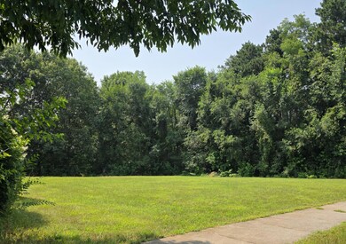 906 Jackpine Dr, Holmen, WI 54636 - photo 3