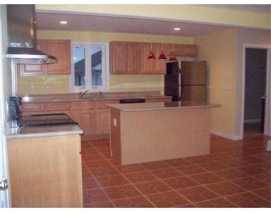 53 Osborne St unit 1, New Bedford, MA 02740 - photo 3