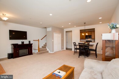 503 Solliday Ct unit 164, Perkasie, PA 18944 - photo 6