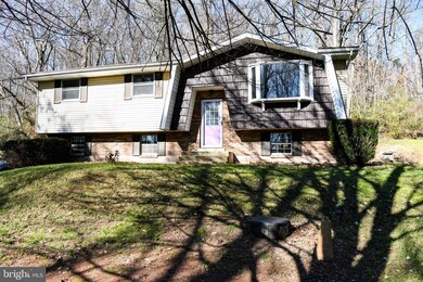 5104 Kachel Rd, Mohnton, PA 19540 - photo 2