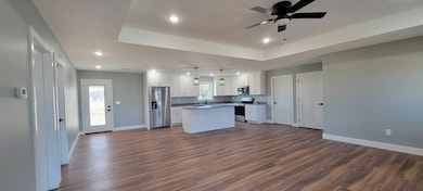 1306 S Walters St, Robinson, IL 62454 - photo 4