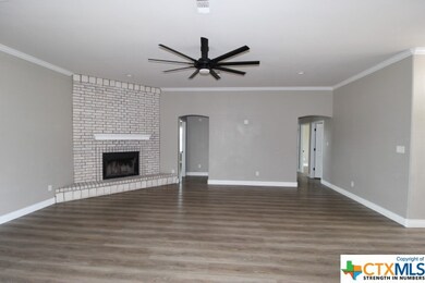 917 Pheasant Cir, Copperas Cove, TX 76522 - photo 6