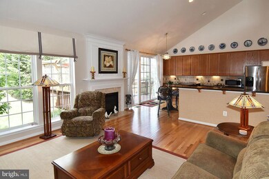 12397 Grantley Ct, Woodbridge, VA 22192 - photo 5