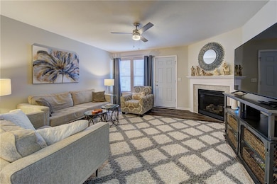 2104 SW Gooseberry Ln, Lees Summit, MO 64082 - photo 5