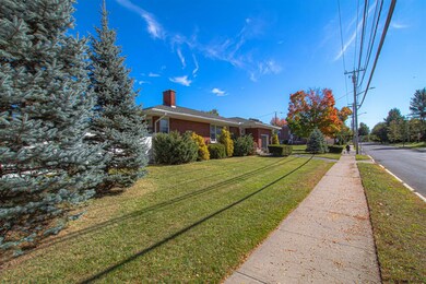 138 Fleetwood Ave, Albany, NY 12209 - photo 7