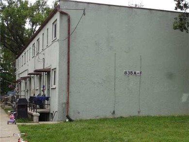 835 E Mithoff St, Columbus, OH 43206 - photo 2