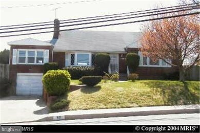 921 Ray Rd, Hyattsville, MD 20783 - photo 2