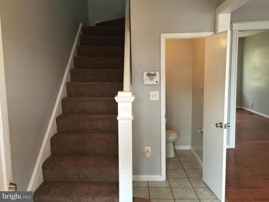 750 Edgewood St, Baltimore, MD 21229 - photo 5