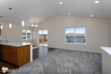 42-Living Area_1036
