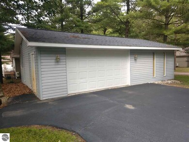 5299 E 28th St, Au Gres, MI 48703 - photo 6