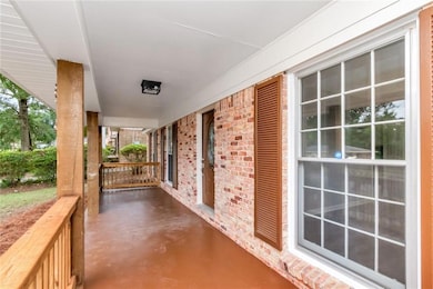 576 Markham Dr, Mobile, AL 36609 - photo 4