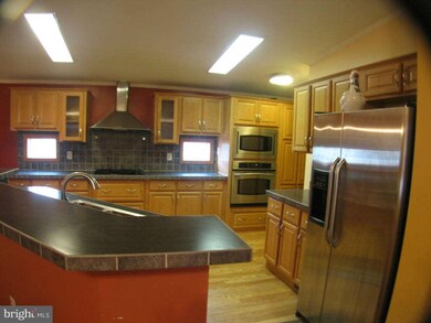 302 Tidewater Ln, Middle River, MD 21220 - photo 3