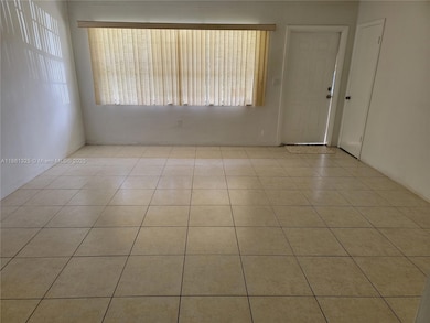 201 SW 9th St unit B, Hallandale Beach, FL 33009 - photo 4