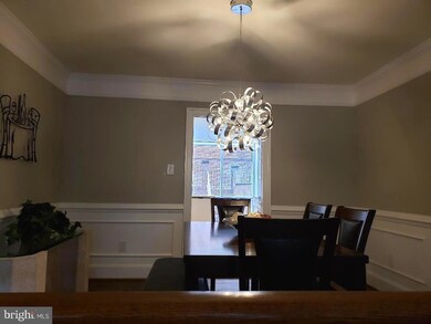 8049 Rising Ridge Rd, Bethesda, MD 20817 - photo 7