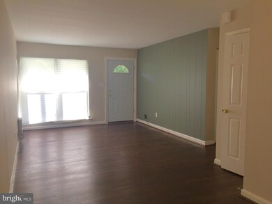 6406 Country Club Ct, Hyattsville, MD 20785 - photo 3