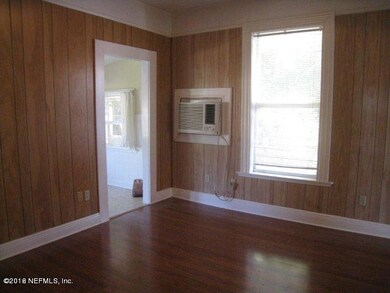 20140618192937030619000000-o