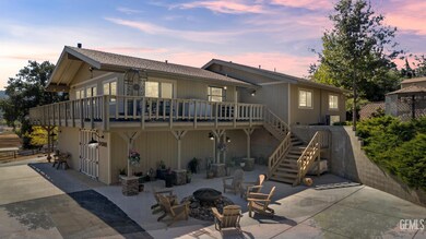 24301 Silver Creek Way, Tehachapi, CA 93561 - photo 2