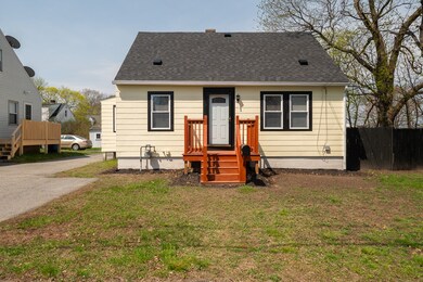 1 Vandergrift St, Lawrence, MA 01843 - photo 2