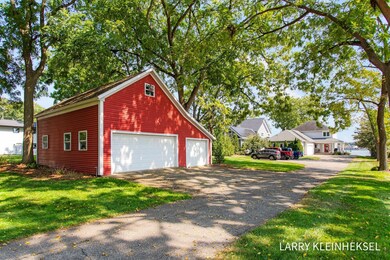 44-web-or-mls-512-howard-ave
