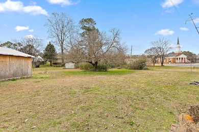 1102 Collins Cir, Chattanooga, TN 37411 - photo 7