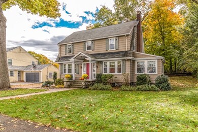 10 Outlook Rd, Wakefield, MA 01880 - photo 2