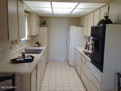 18203 N Conestoga Dr, Sun City, AZ 85373 - photo 6