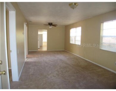 513 Maydell Dr, Tampa, FL 33619 - photo 3