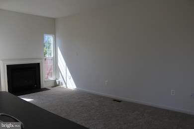 14247 Hunters Run Way, Gainesville, VA 20155 - photo 6