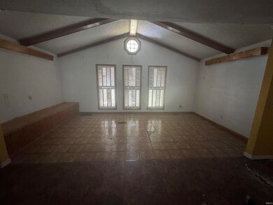 8303 Short St, Georgetown, IN 47122 - photo 3