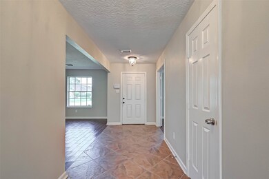 11142 Bradford Way Dr, Houston, TX 77075 - photo 7