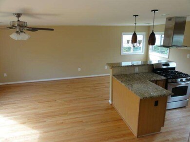 204 Devon Ct, Linthicum Heights, MD 21090 - photo 6