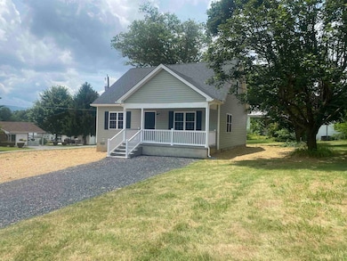 25 Stuart Ave, Stuarts Draft, VA 24477 - photo 3