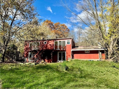 801 Newton Rd, Vernon, VT 05354 - photo 2