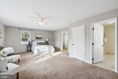 2 Holmes Ave, Catonsville, MD 21228 - photo 3