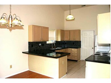 12751 Sovereign Ln, Fishers, IN 46038 - photo 5