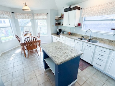 2115 Meadowview Dr, Corinth, TX 76210 - photo 7