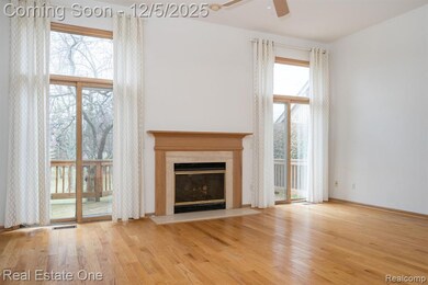 1231 Autumn Dr unit 96, Troy, MI 48098 - photo 7