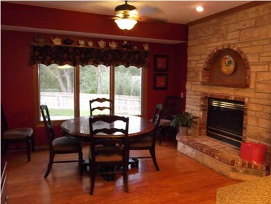Kitchen hearth area
