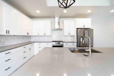 4637 SW Antelope Ave, Redmond, OR 97756 - photo 3