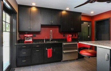 6 Peach Orchard Kitchen 1