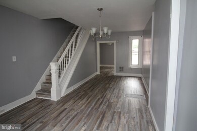 651 Locust St, Reading, PA 19604 - photo 4