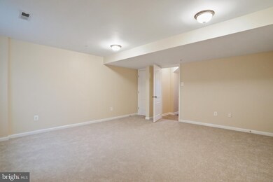 10382 Lantern Ln, Hagerstown, MD 21740 - photo 7