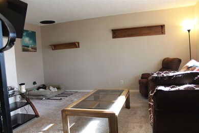 1049 Briarwood Dr unit 5, Sparks, NV 89434 - photo 5