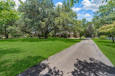 11449 Paloma Dr, Helotes, TX 78023 - photo 2