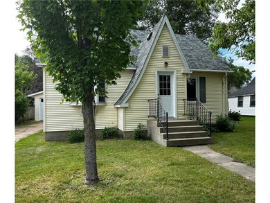 206 Main Ave S, New York Mills, MN 56567 - photo 2