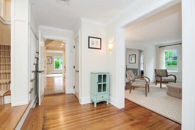 12 Hendrie Dr, Old Greenwich, CT 06870 - photo 7