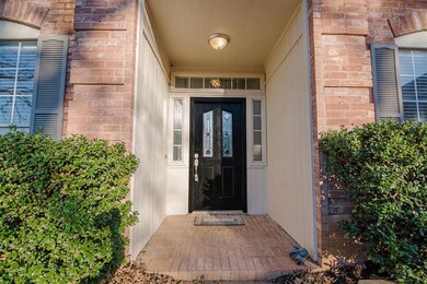 7916 Whispering Woods Ln, North Richland Hills, TX 76182 - photo 2